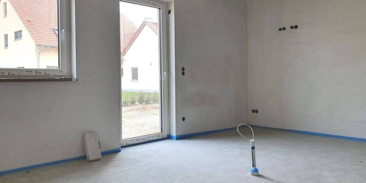 Etagenwohnung Weikersheim Schäftersheim - 2 Zimmer, 107 m&sup2;, 950&euro; | Angebot:26656948