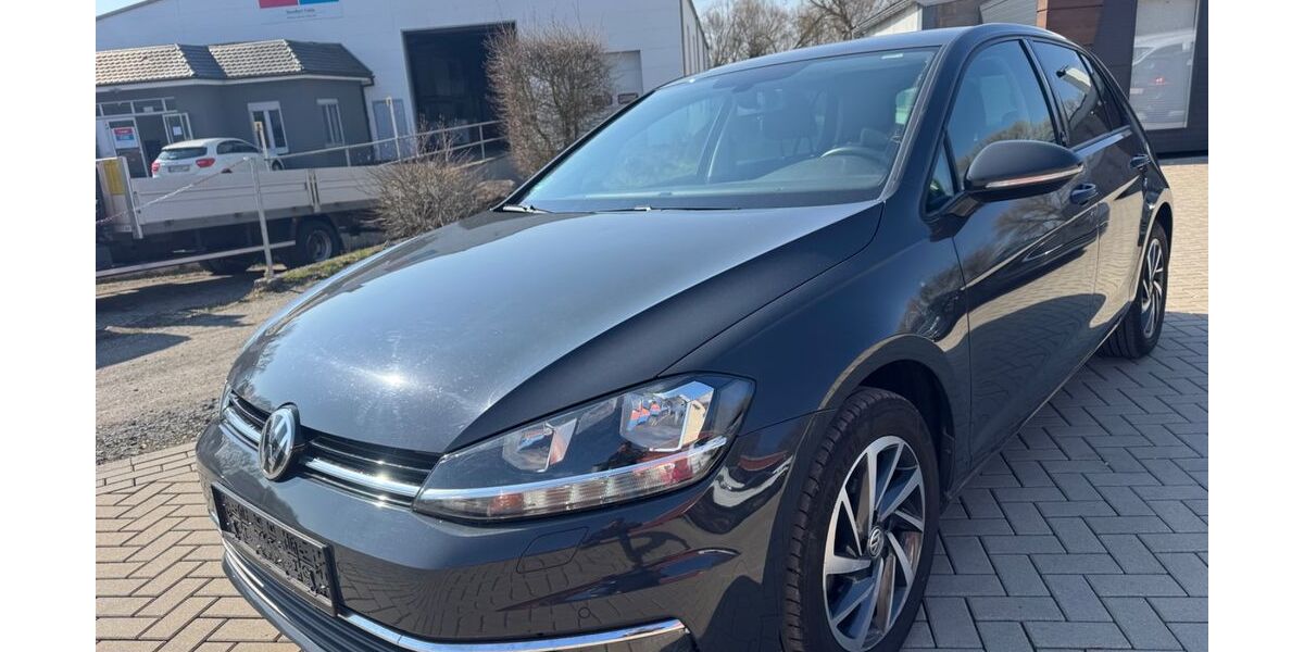 VW Golf 156.000 km 10.850 &euro; Fulda 36043