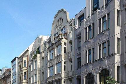 4-Zimmer EG Wohnung im belgischen Viertel mit Terasse & Wintergarten 4 zimmer