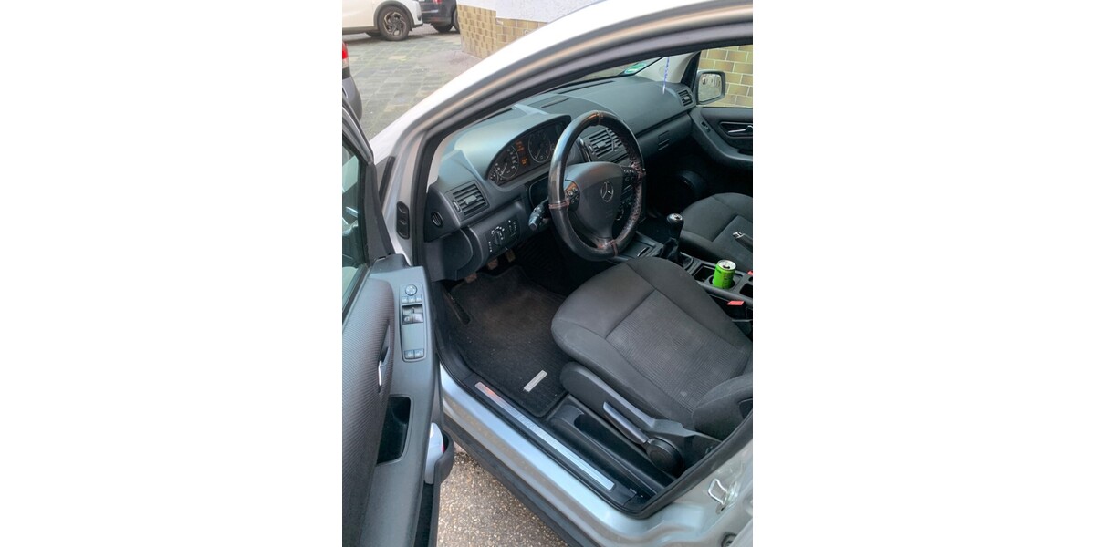 Mercedes-Benz A-Klasse 155.000 km 5.200 € Mannheim 68159