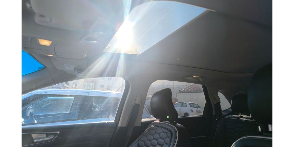 Ford Edge 143.200 km 18.900 &euro; Nordhausen 99734