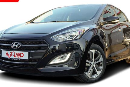 Hyundai i30 49.897 km 11.990 &euro; Dresden 01239