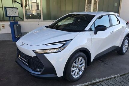 Toyota C-HR 1.050 km 28.680 &euro; Werdohl 58791