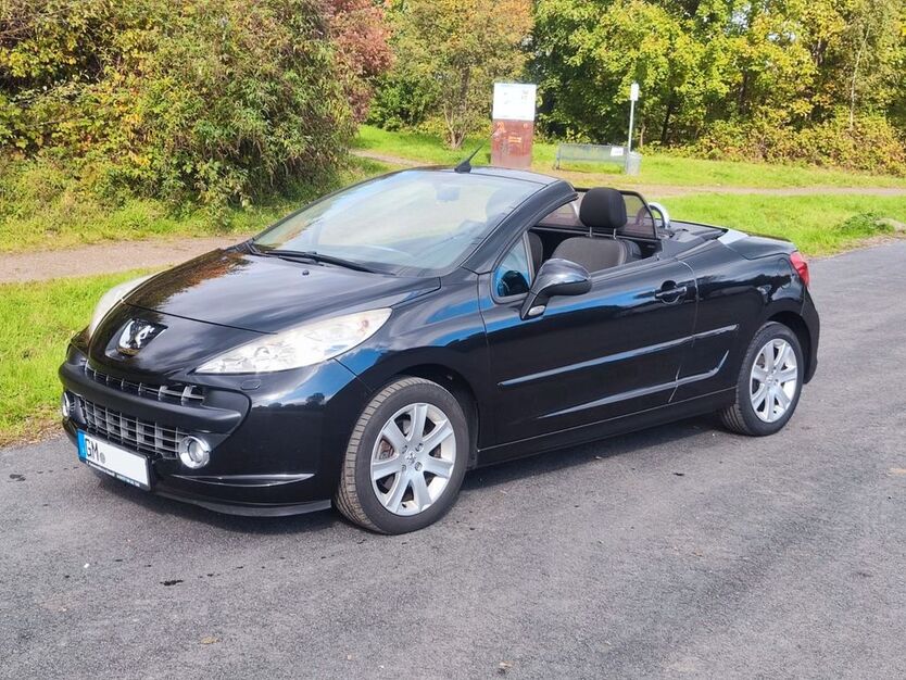 Peugeot 207 73.840 km 3.800 € Köln 50829