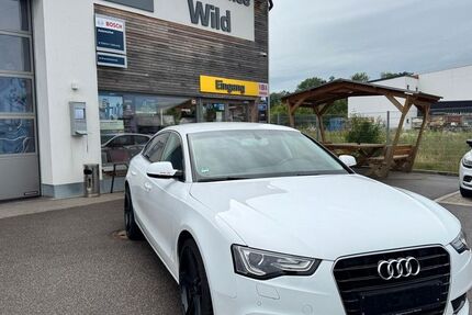 Audi A5 106.279 km 14.900 &euro; Mintraching 93098
