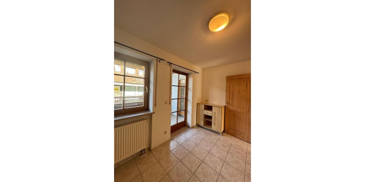 Hochparterre Oberstaufen - 3 Zimmer, 86 m&sup2;, 1.070&euro; | Angebot:26249096