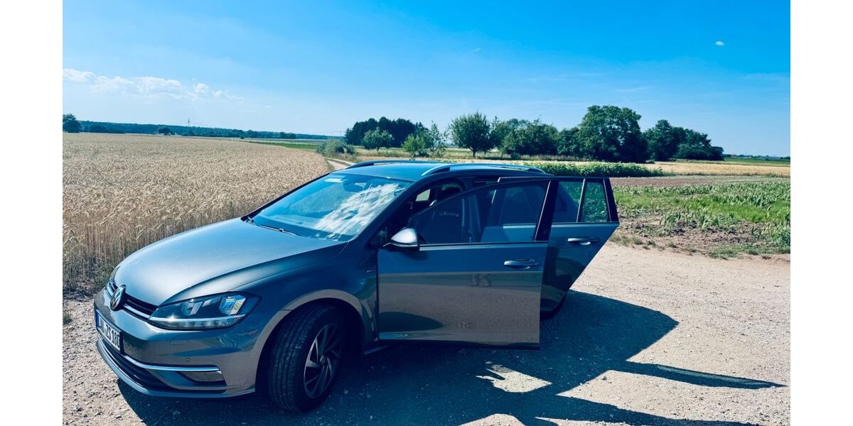 VW Golf 124.300 km 11.500 &euro; Röthenbach 90552