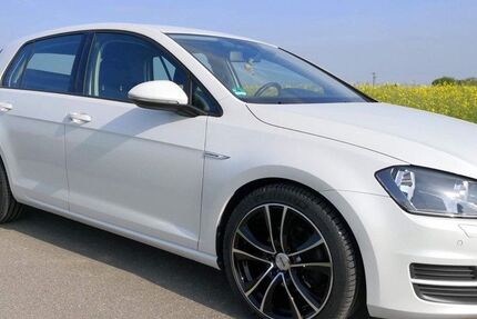 VW Golf 112.500 km 10.100 &euro; Künzelsau 74653