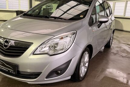 Opel Meriva 44.100 km 9.975 &euro; Bornheim-Kardorf 53332