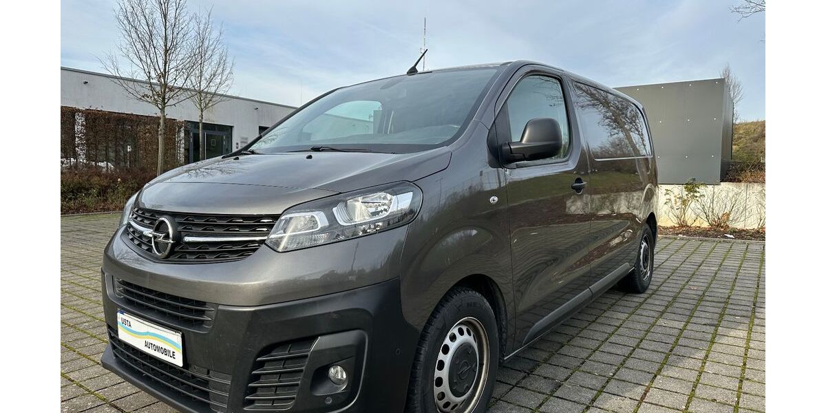 Opel Vivaro 178.000 km 12.700 &euro; Remseck am Neckar 71686