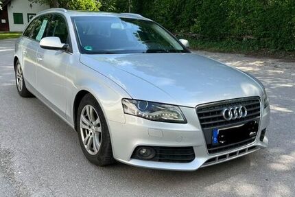 Audi A4 124.000 km 4.800 &euro; Oberschleißheim 85764