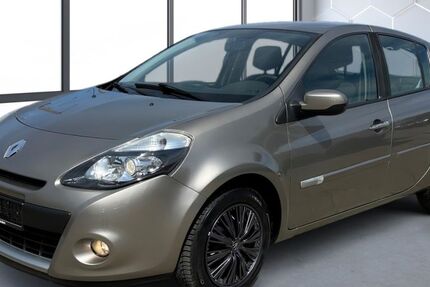 Renault Clio 111.967 km 4.250 &euro; Dresden 01237