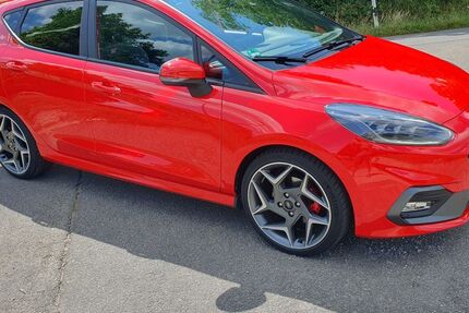 Ford Fiesta 37.750 km 20.350 € Diekholzen 31199