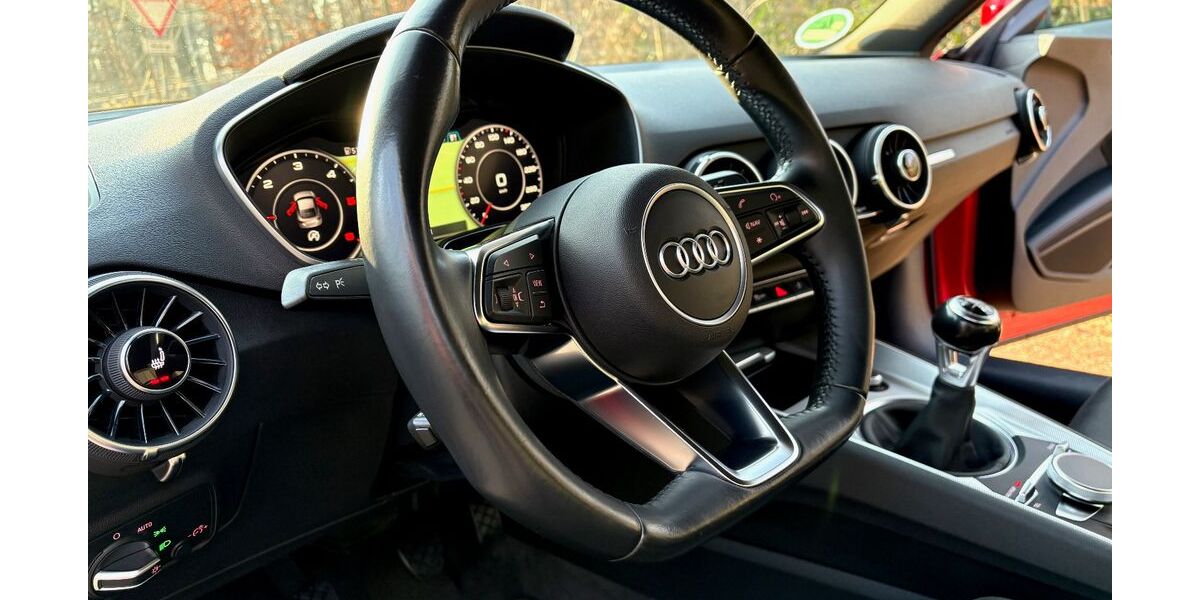 Audi TT 195.000 km 15.950 &euro; Lehre 38165