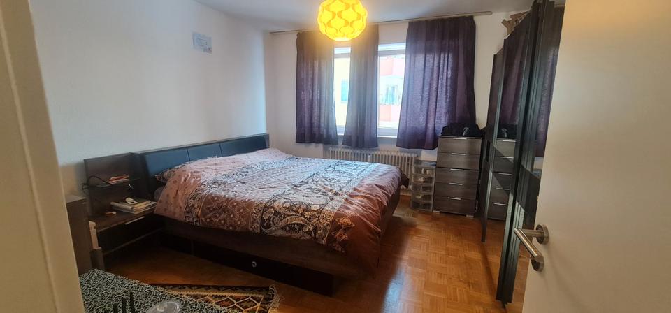 Etagenwohnung Kiel Schreventeich - 5 Zimmer, 120 m&sup2;, 1.800&euro; | Angebot:26402972