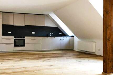 Modernes Wohnen zwischen Burgen und Schlössern 3 zimmer