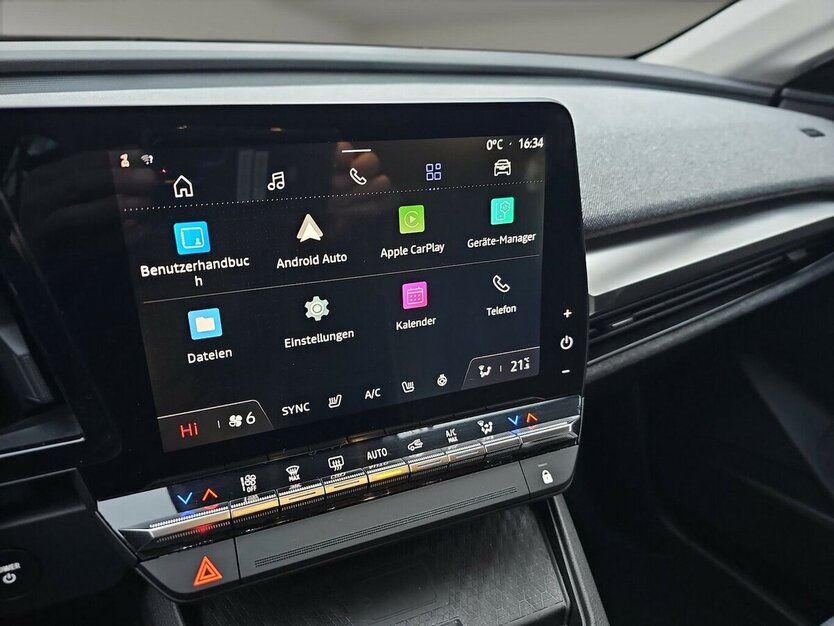 Renault Megane E-Tech Electric Equilibr+ 16300 .- Netto 21.313 km 19.397 € Schwalbach/Taunus 65824