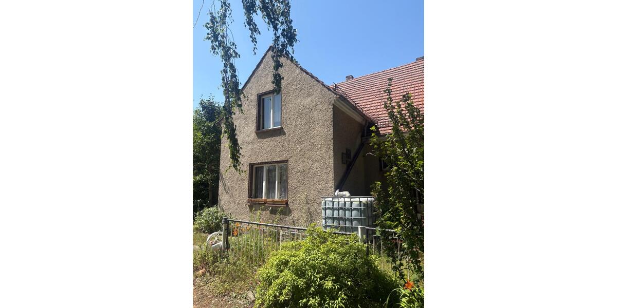 Einfamilienhaus Elsterwerda - 7 Zimmer, 150 m&sup2;, 135.000&euro; | Angebot:25993928
