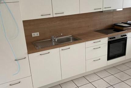 2-Zimmer-Wohnung im ersten Obergeschoss zimmer