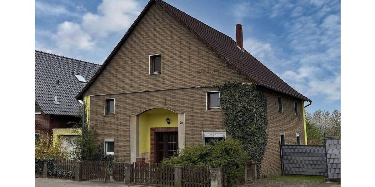 Einfamilienhaus Rinteln Engern - 7 Zimmer, 127 m&sup2;, 95.000&euro; | Angebot:26360197
