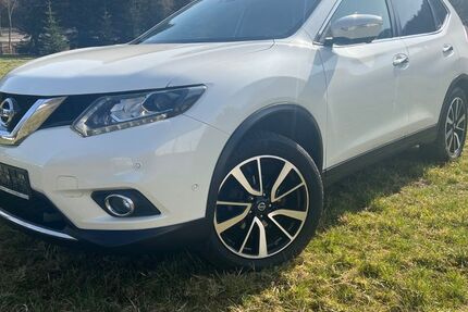 Nissan X-Trail 182.000 km 8.999 &euro; Wenkheim 97956