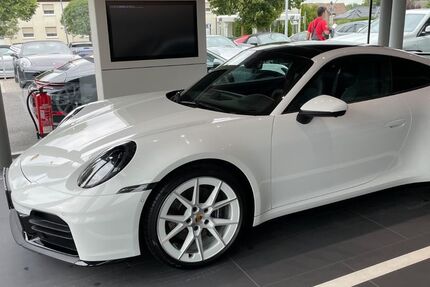 Porsche 992 23.000 km 139.500 &euro; Schwalbach 66773