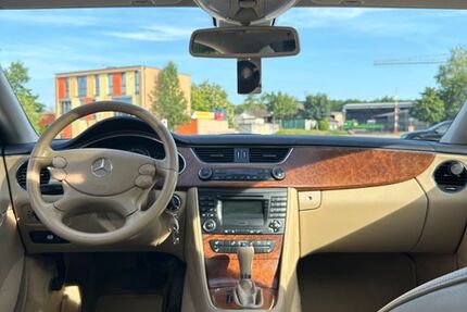 Mercedes-Benz CLS 320 180.000 km 8.999 € Schliengen 79418