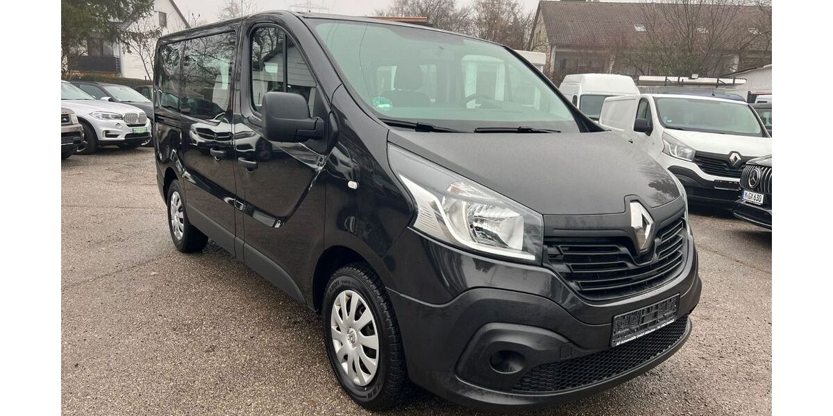 Renault Trafic 57.000 km 18.900 &euro; München 81243