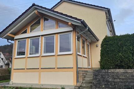 freistehendes Einfamilienhaus mit Garten in Erlach zu vermieten 6 zimmer