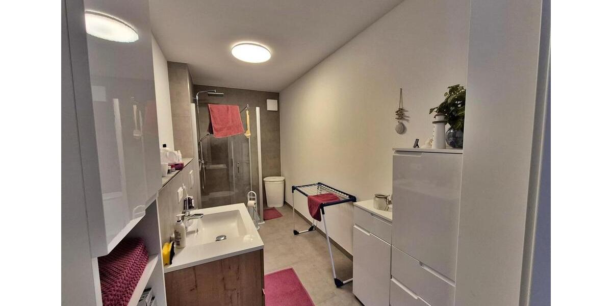 Etagenwohnung Porta Westfalica - 3 Zimmer, 74 m&sup2;, 1.000&euro; | Angebot:25571554