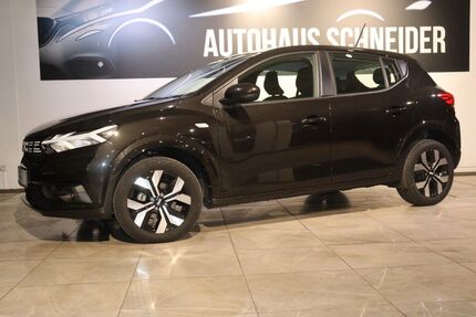 Dacia Sandero 14.183 km 17.900 &euro; Ratingen 40880