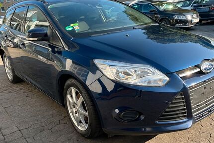Ford Focus 171.933 km 3.900 &euro; Essen 45355