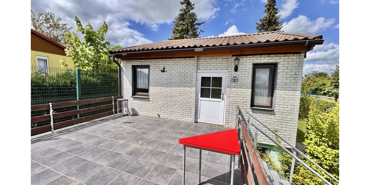 HORN IMMOBILIEN ++ Ferienhaus am See in Lebehn bei Krackow - Ferienhaus Krackow | Angebot:26729261
