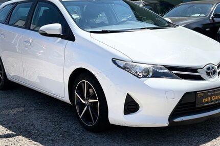 Toyota Auris 154.000 km 7.290 &euro; Ludwigshafen am Rhein 67071