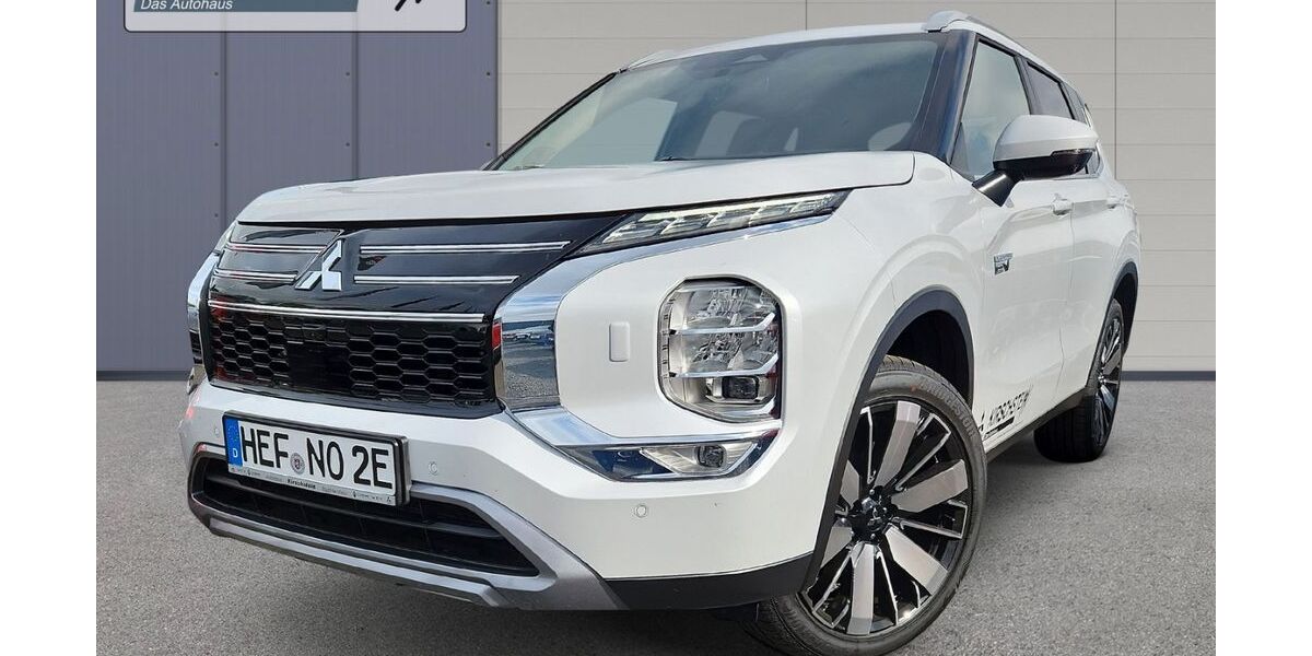 Mitsubishi Plug-in Hybrid Outlander 15.981 km 40.990 &euro; Bad Hersfeld 36251