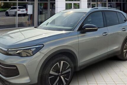 VW Tiguan 8.755 km 41.990 &euro; Bad Kötzting 93444