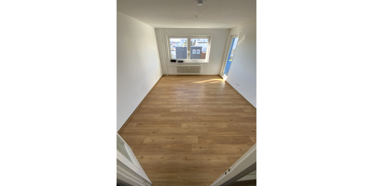Etagenwohnung Neunkirchen Zeppenfeld - 4 Zimmer, 91 m&sup2;, 419&euro; | Angebot:25372043