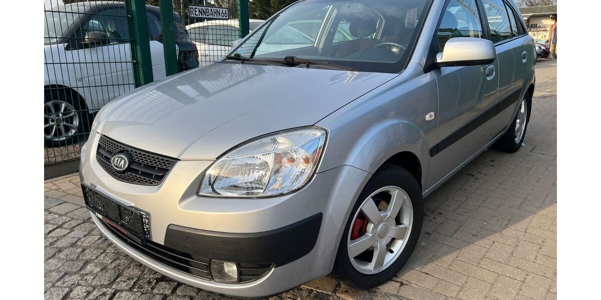 Kia Rio 131.000 km 2.790 &euro; Berlin Weißensee-Pankow 13086