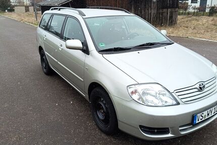 Toyota Corolla 84.000 km 3.449 &euro; Villingen-Schwenningen 78054