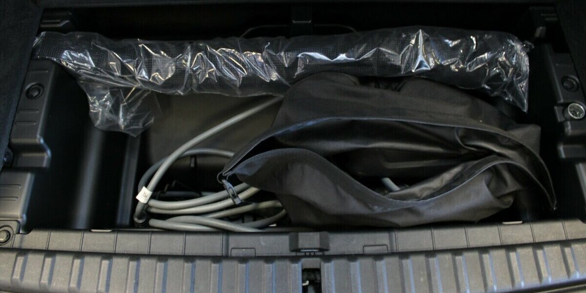 BMW iX xDrive50 35.740 km 54.980 &euro; Euskirchen 53881