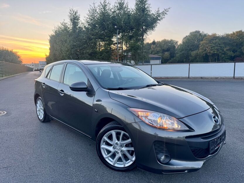 Mazda 3 113.155 km 6.999 € Ahlen 59229