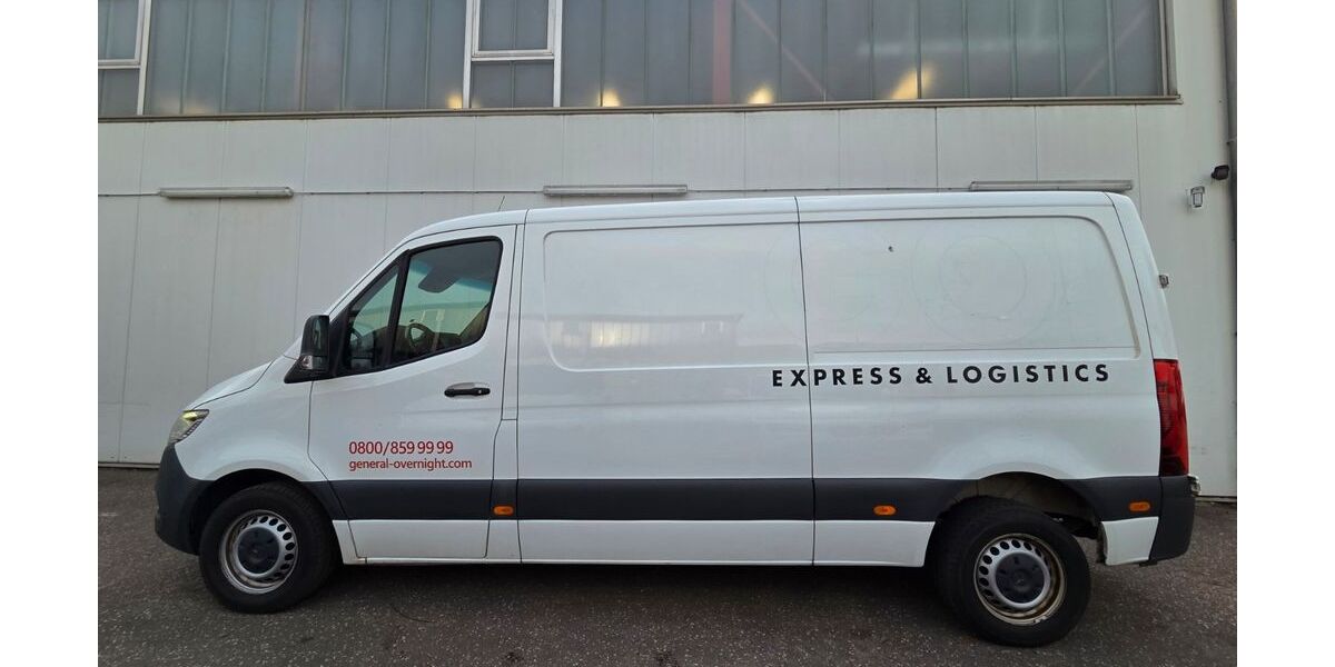 Mercedes-Benz Sprinter 213.000 km 18.690 &euro; Hamburg 22419