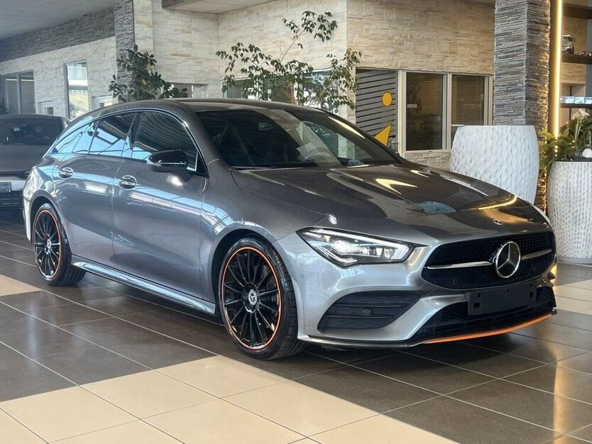CLA 220 Shooting Brake