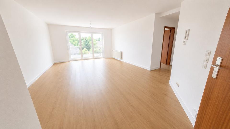 Dachgeschoßwohnung Pulsnitz - 4 Zimmer, 93 m&sup2;, 850&euro; | Angebot:26645183