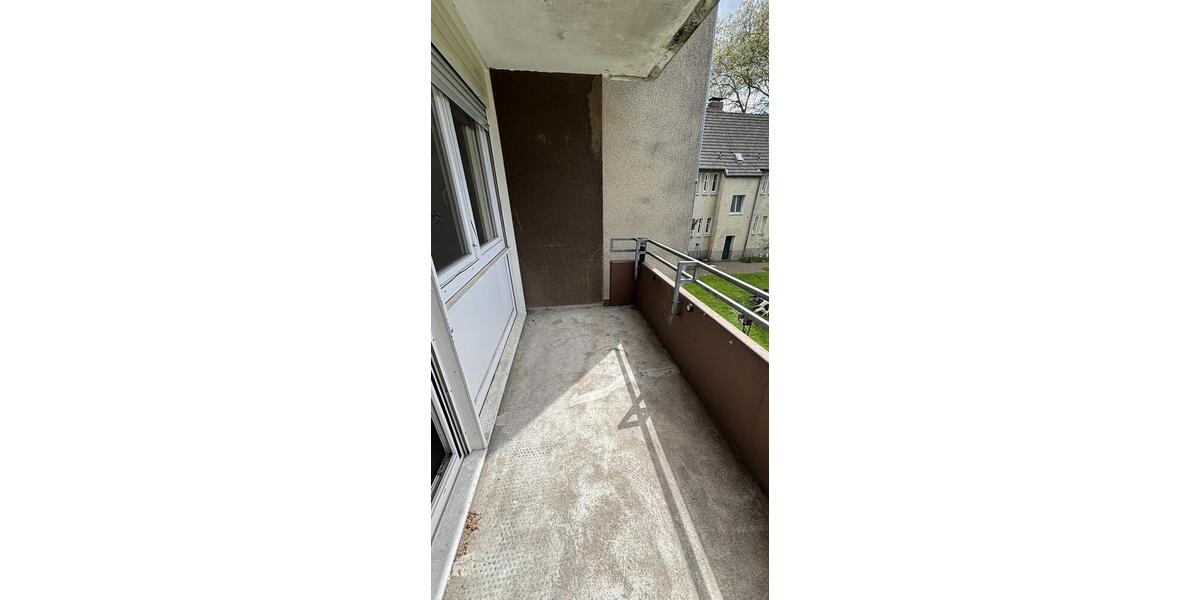 Etagenwohnung Dinslaken Lohberg - 2.5 Zimmer, 66 m&sup2;, 357&euro; | Angebot:26539895