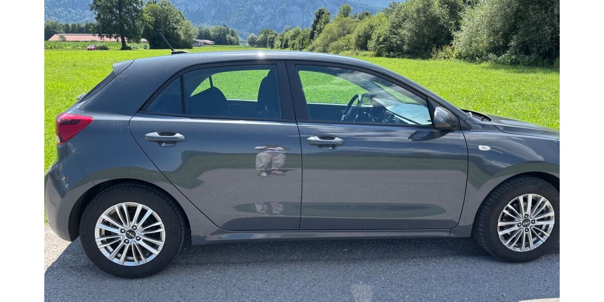 Kia Rio 33.057 km 12.300 &euro; Kiefersfelden 83088