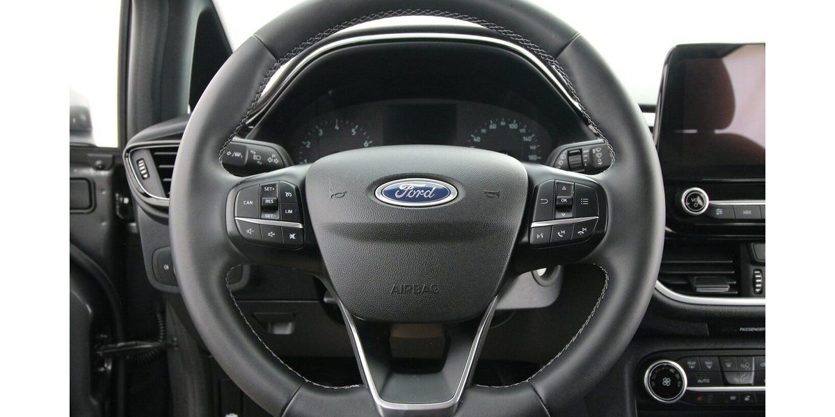 Ford Fiesta EcoBoost Titanium LED+TEMPOMAT+SITZHEIZ 67.364 km 13.500 &euro; Hagenow 19230