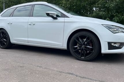 Seat Leon 216.000 km 8.700 &euro; Leipzig 04177