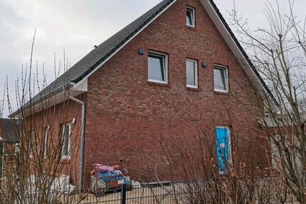 3 Zimmer Wohnung im Neubau, ruhig u. zentral, 104 qm, KM 1.580 € 3 zimmer