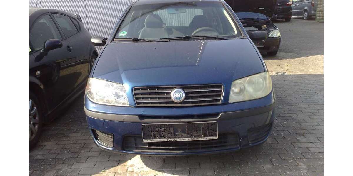 Fiat Punto 204.000 km 490 &euro; Schönaich 71101